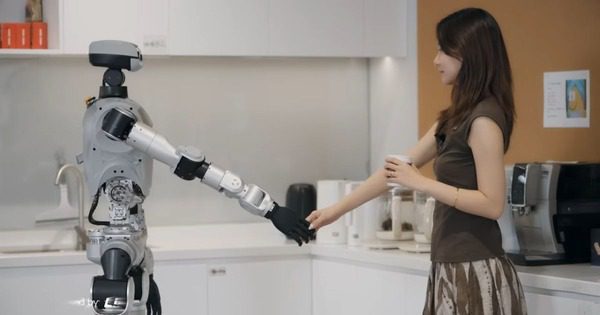 LimX Dynamics、ヒューマノイド「Olie」のAI「COSA」を刷新　応答50%短縮と11言語対応で会話性能を強化
