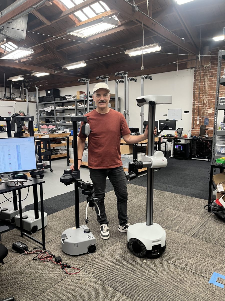 Hello Robotの家庭用支援ロボットStretch、在宅で使う前提の設計が示す現実路線