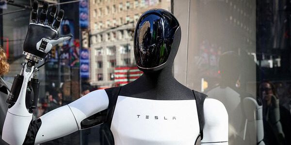 Tesla、Optimus量産ラインをFremontで立ち上げへ　Gen3前夜の狙いとは