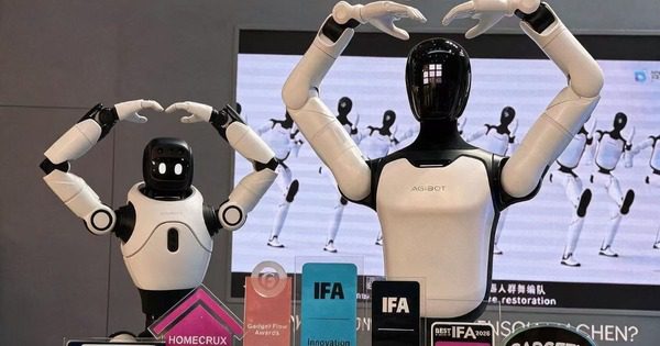 AGIBOTのA3・X2がIFA 2026受賞　群制御と案内機能が示す導入論点