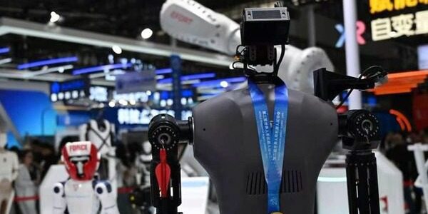 news-1790554384266 2026世界製造業大会でヒューマノイド実演 点検ロボと貨物ドローンも登場